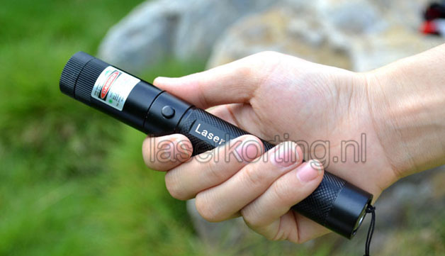 HTPOW laserpen 303