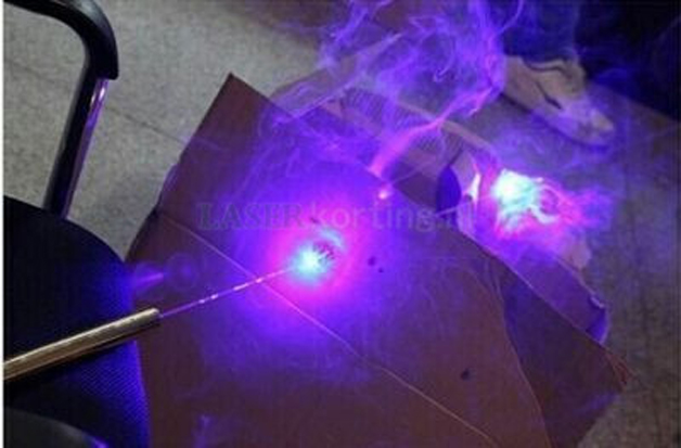 Supersterke blauwe 30000mW laser pen