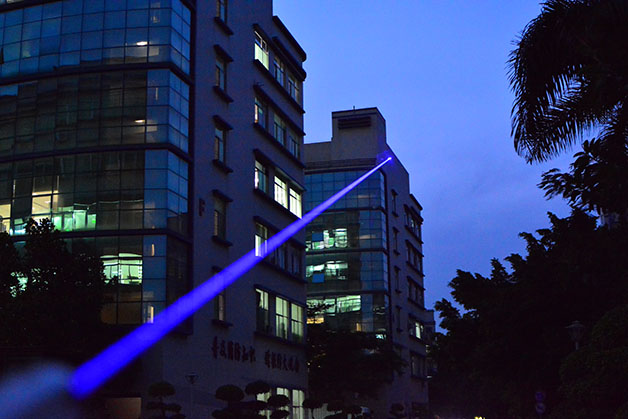 krachtige  laser zaklamp 30000mW